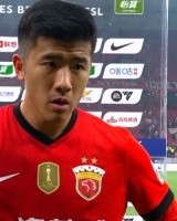 pg电子模拟器免费版-李圣龙：手术后8个月没踢正式比赛了，感谢队友帮助和教练信任